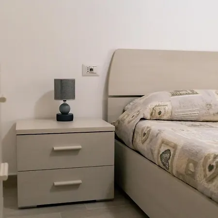 Apartment Like At *