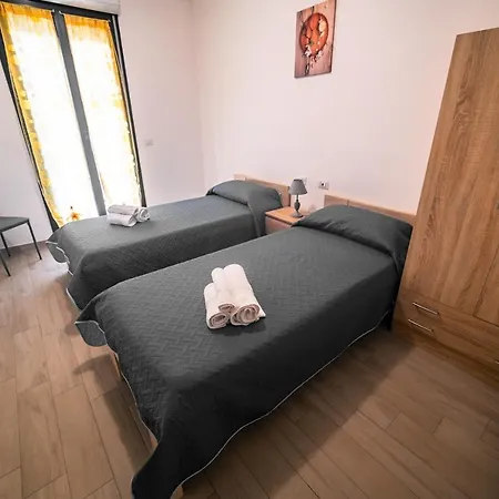 Apartment Like At *